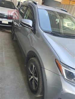 تۆیۆتا ڕاڤ 4